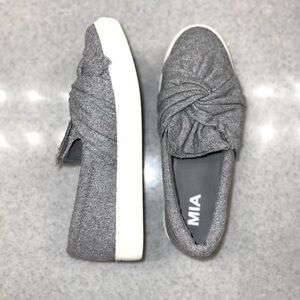 MIA Women's Gray Knotted Slip-On Sneakers